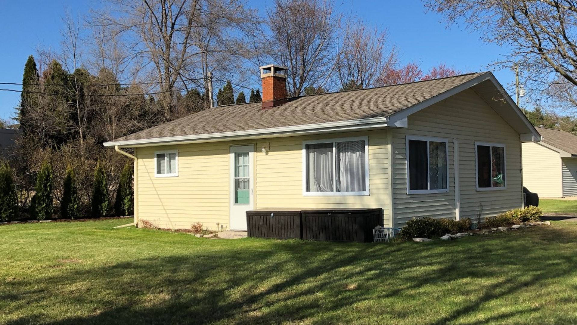 Traverse City House: 5178 Silver Shores Ln