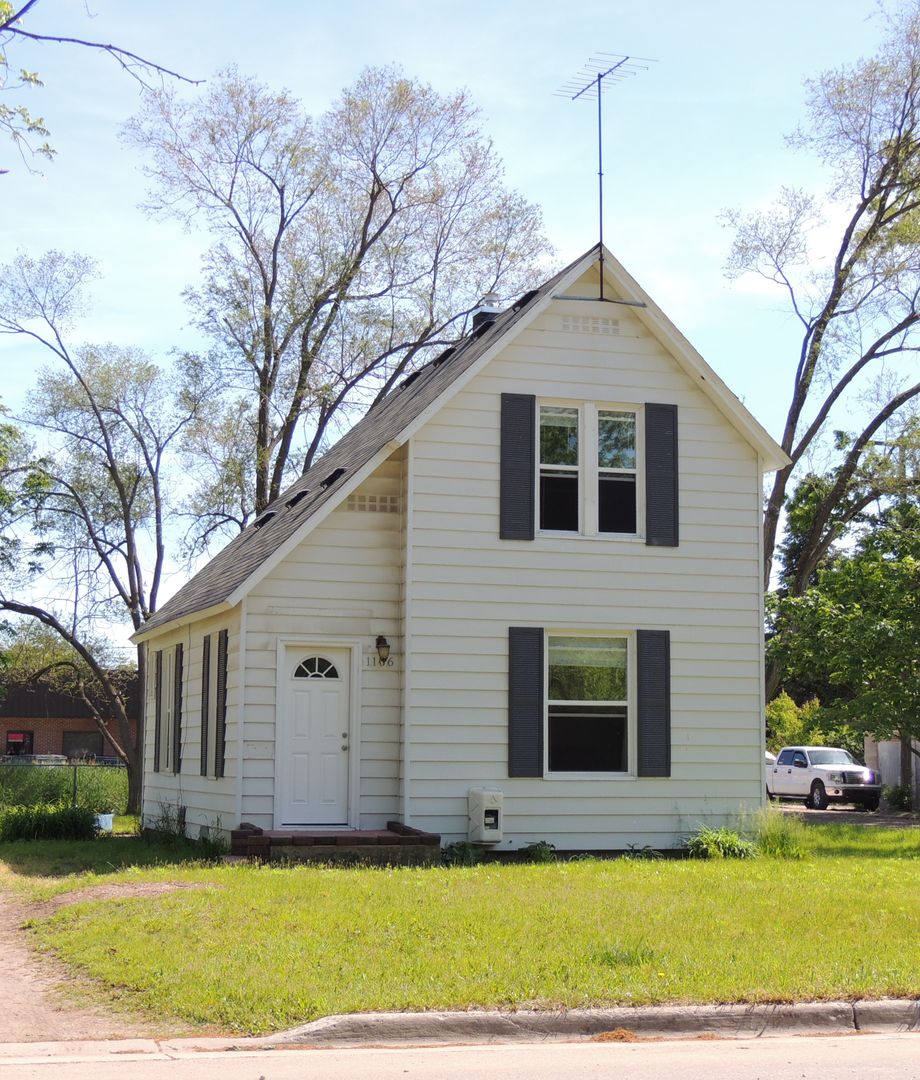 Traverse City House: 1106 Titus Avenue