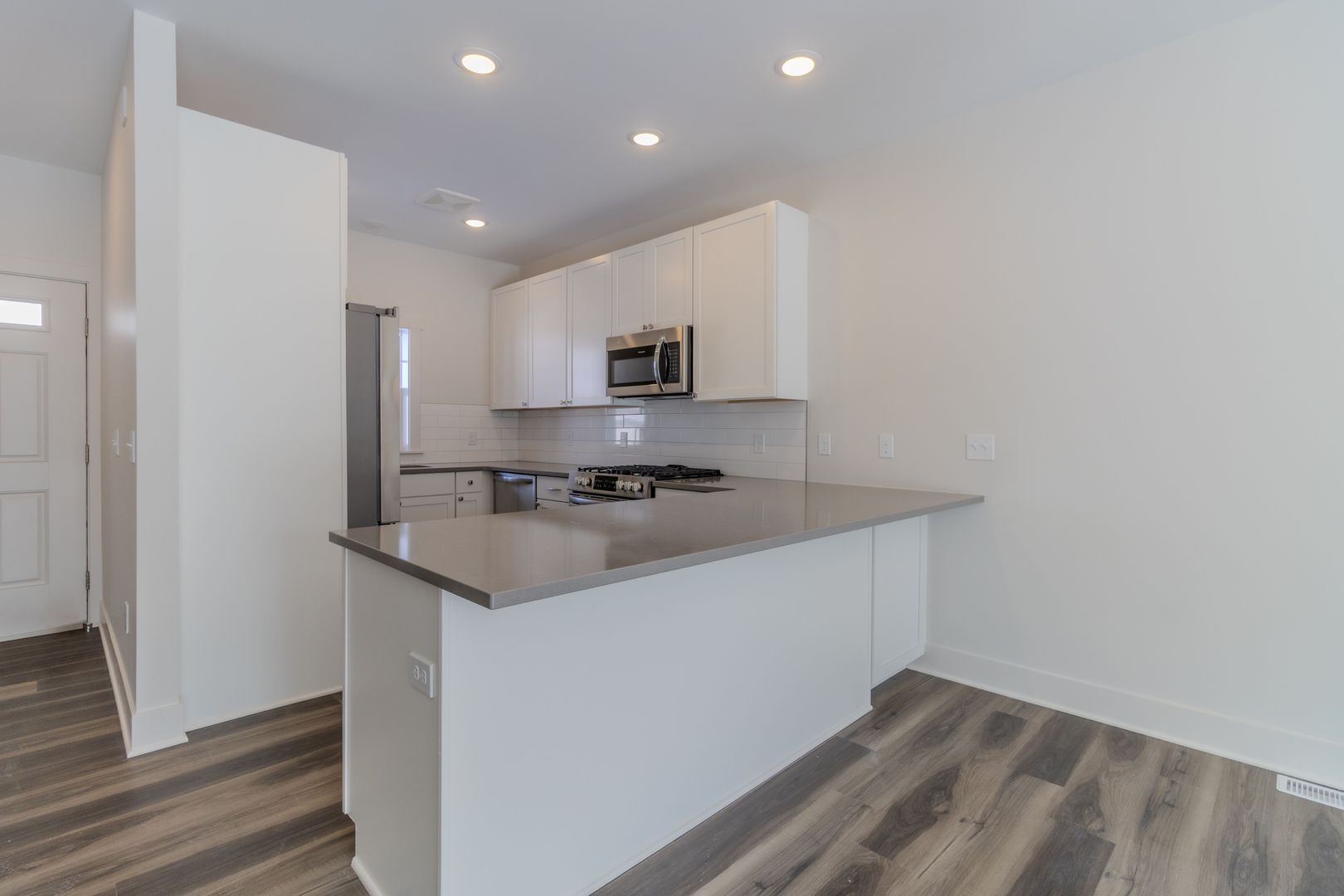 Traverse City Apartment: 1542 Simsbury St.