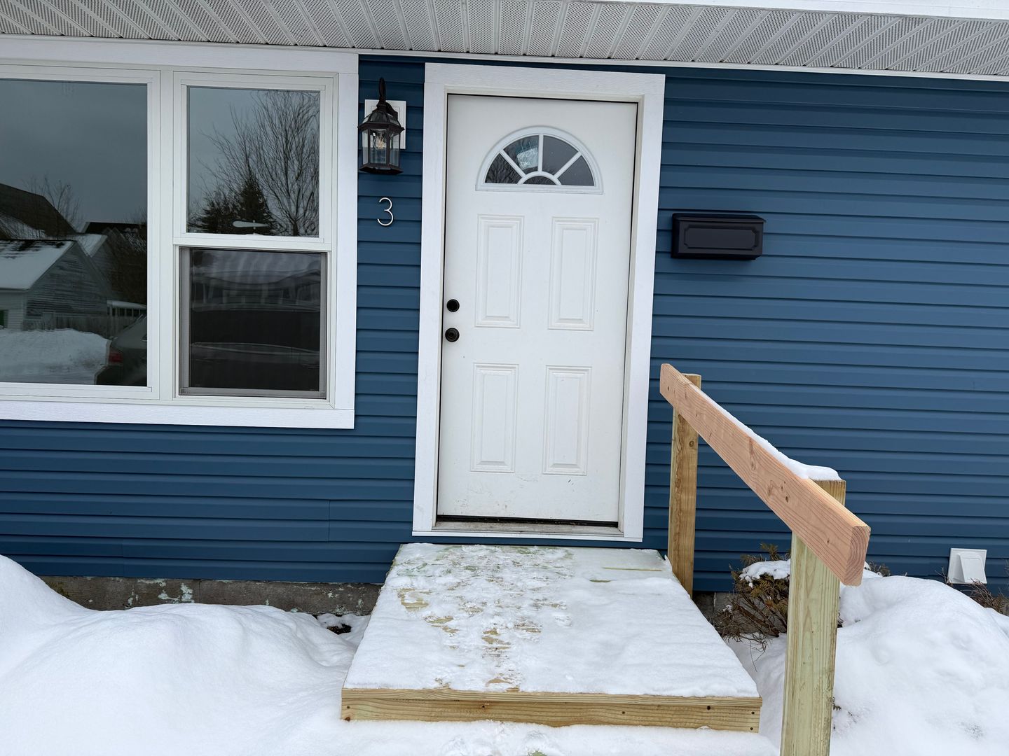 Petoskey Apartment: 616 Ingalls Ave.