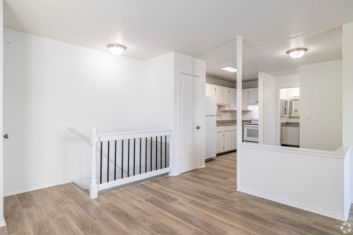 Large 2 Bedroom Townhome Style Units!