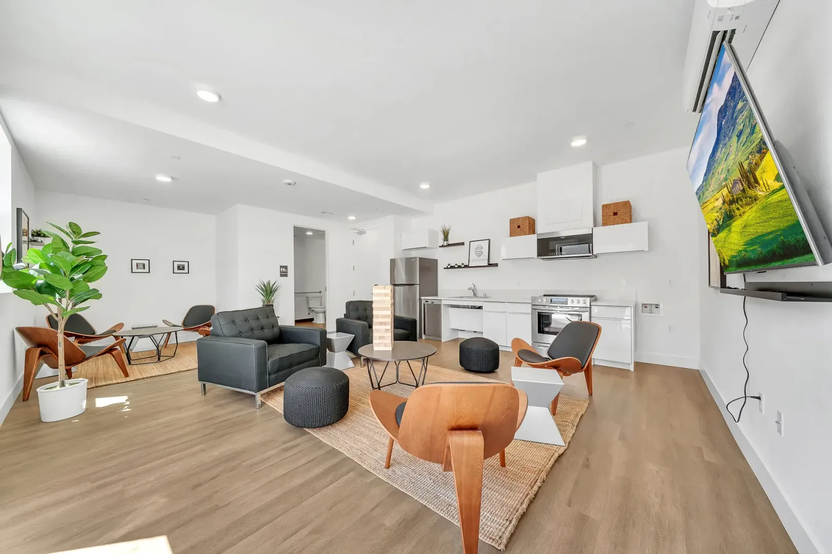 Gardena Apartment: 16819 S. Normandie Avenue