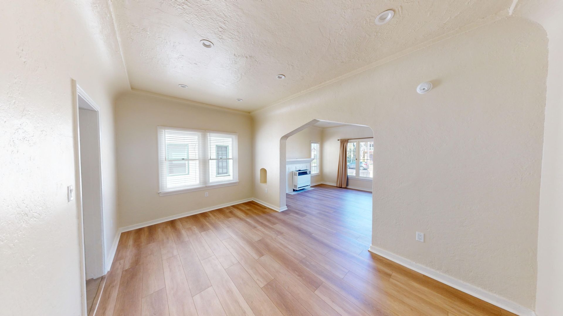 property for rent #7