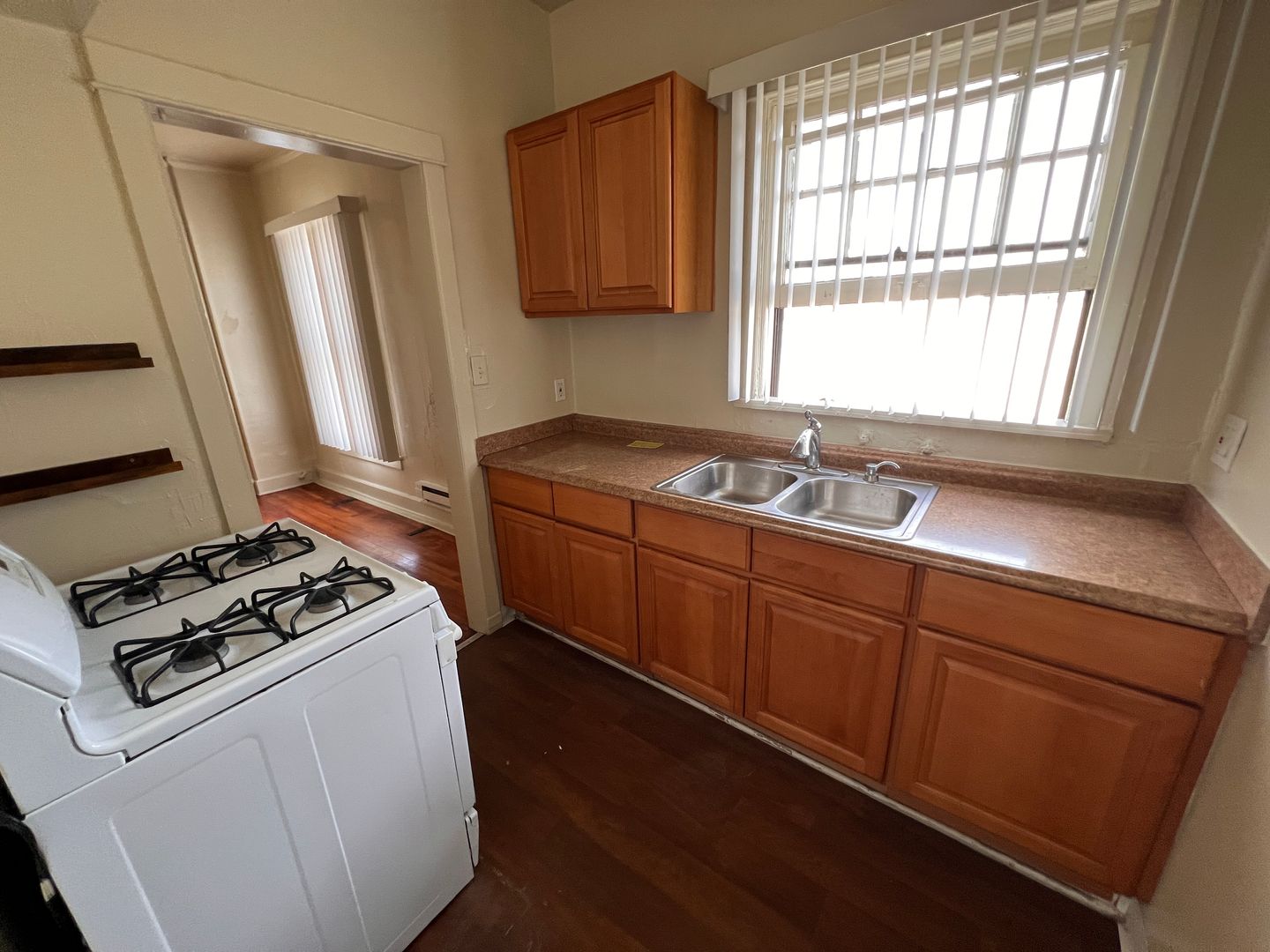 property for rent #6