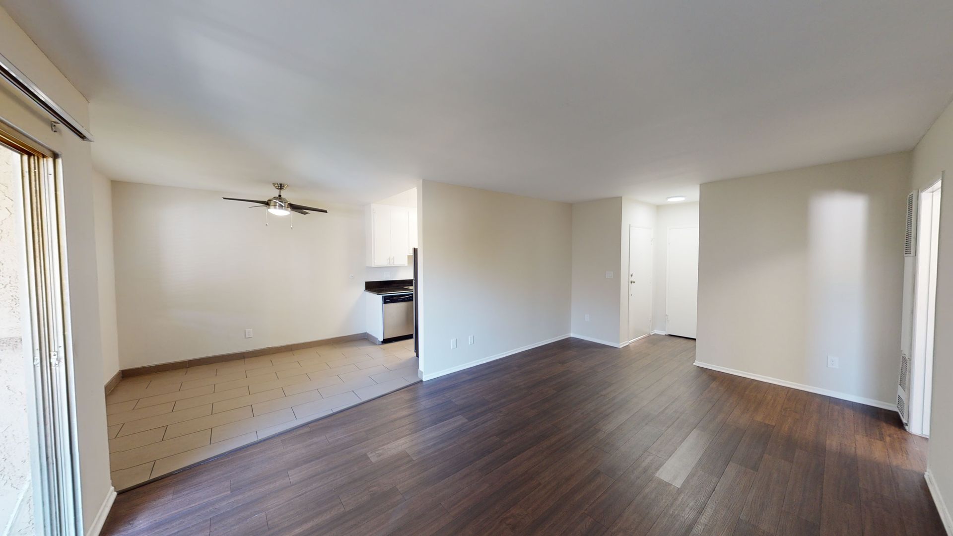LOS ANGELES Apartment: 625 N. SYCAMORE AVE.