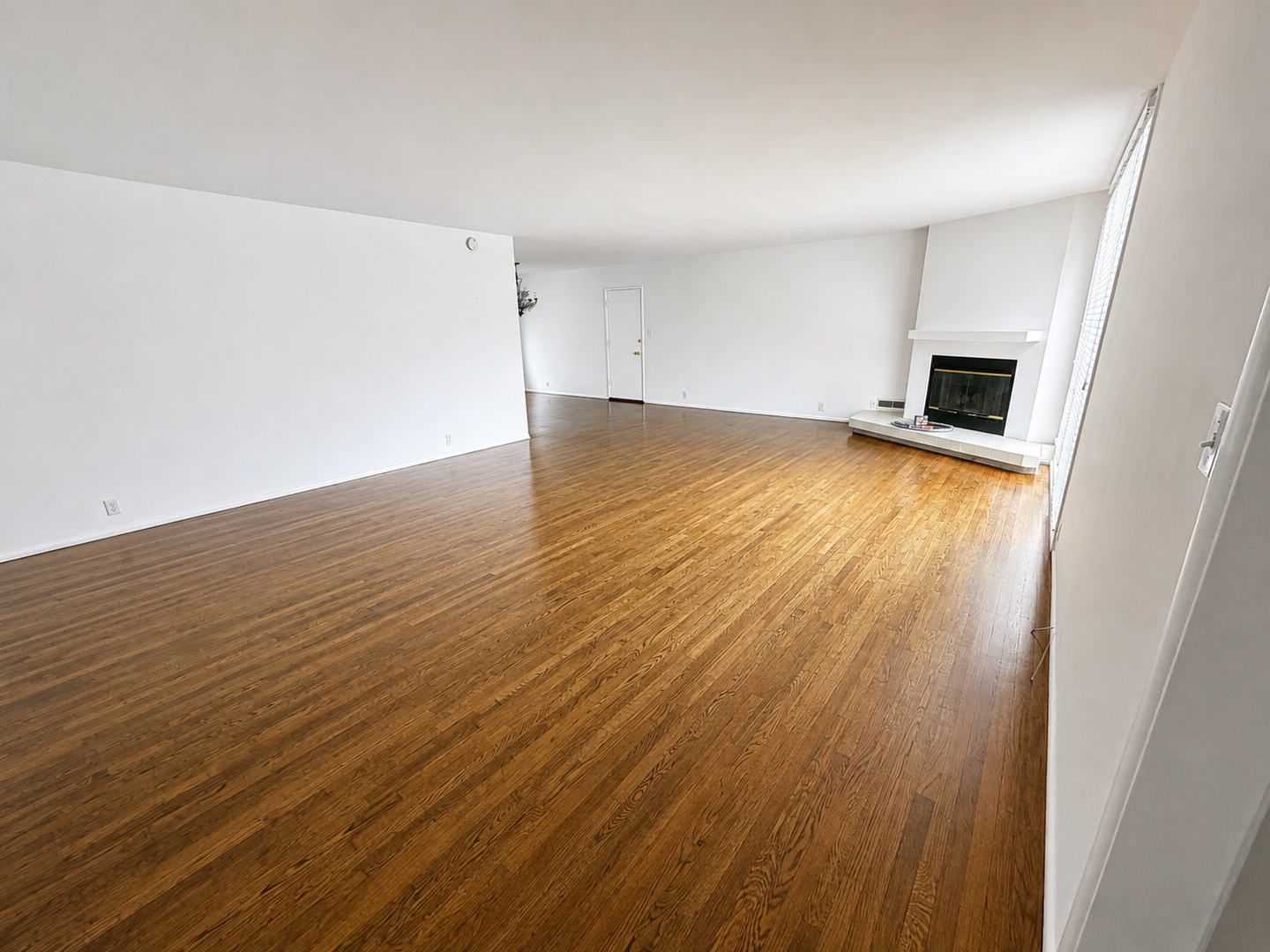 PASADENA Apartment: 1021 S. ORANGE GROVE BLVD.,