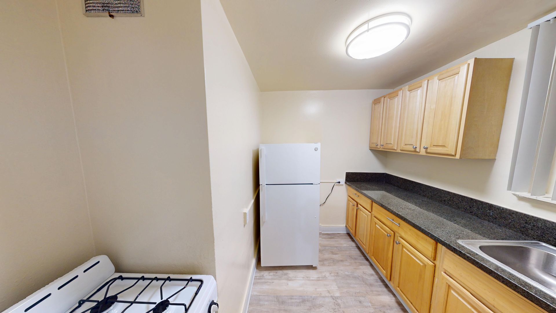 property for rent #7