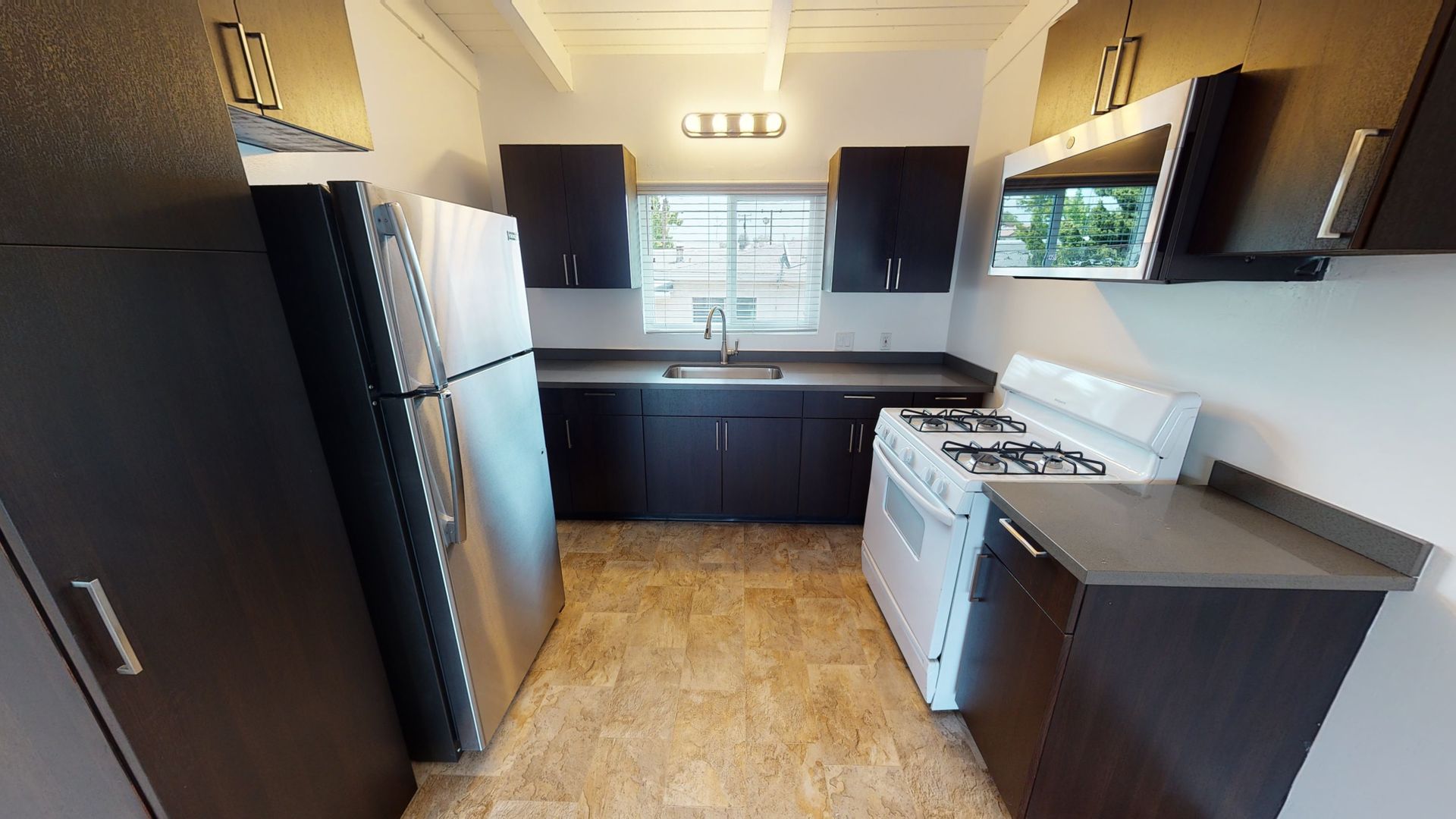 INGLEWOOD Apartment: 616 KEW ST.,