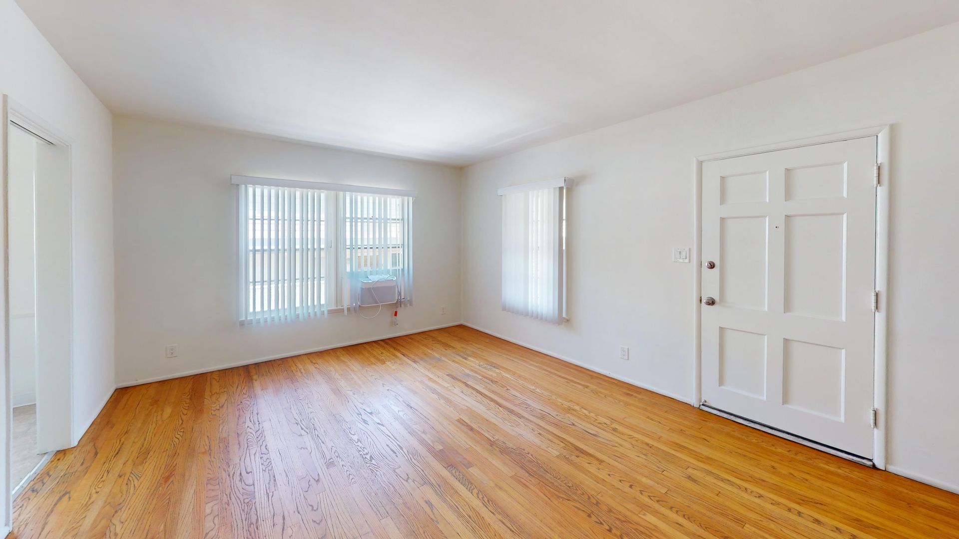 ARCADIA Apartment: 2419 BALDWIN AVE.,