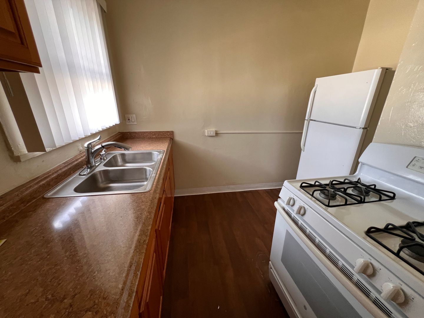 property for rent #5