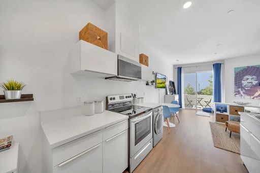 **Discover Modern Living at 16819 Normandie Ave, Gardena!** – photo 1