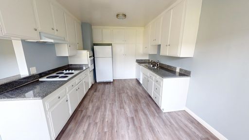 Gorgeous 2 bedroom Unit available in Inglewood! – photo 1
