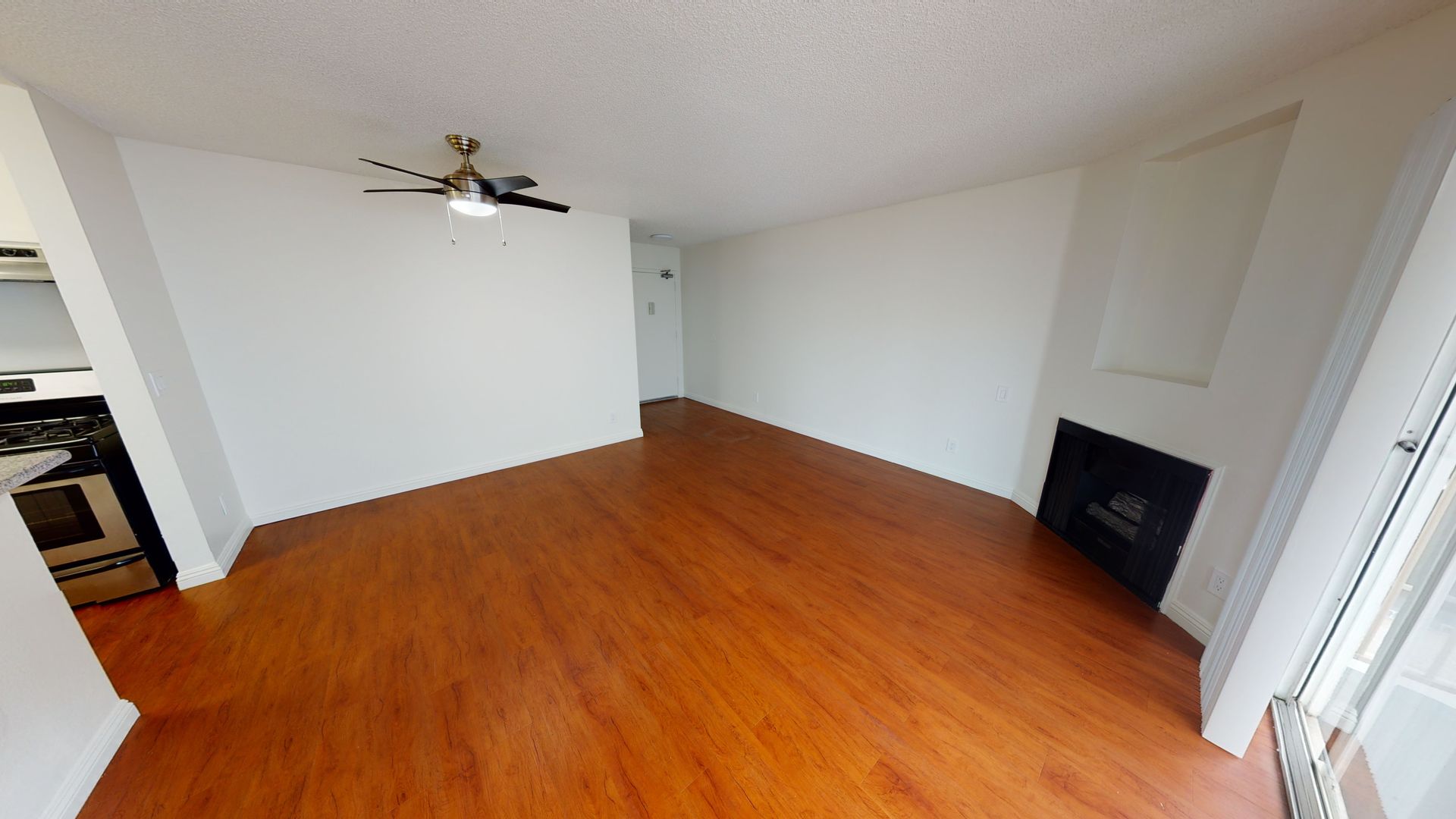LOS ANGELES Apartment: 1530 NORTH DETROIT STREET