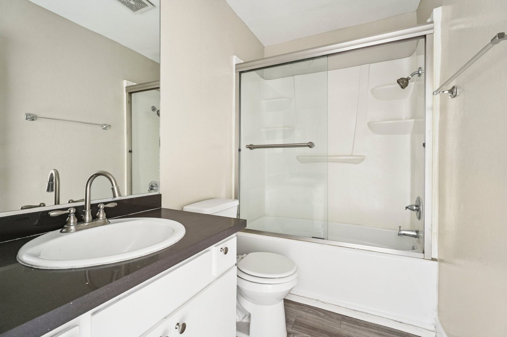 RESEDA Apartment: 8155 RESEDA BLVD.,