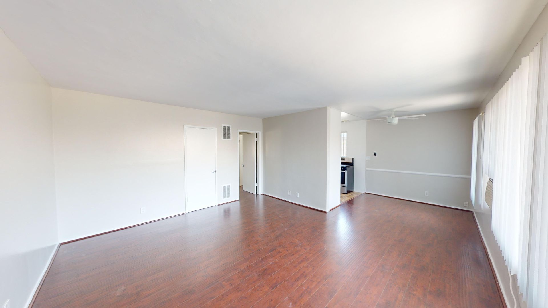 West Hollywood Apartment: 1042 North Stanley Avenue