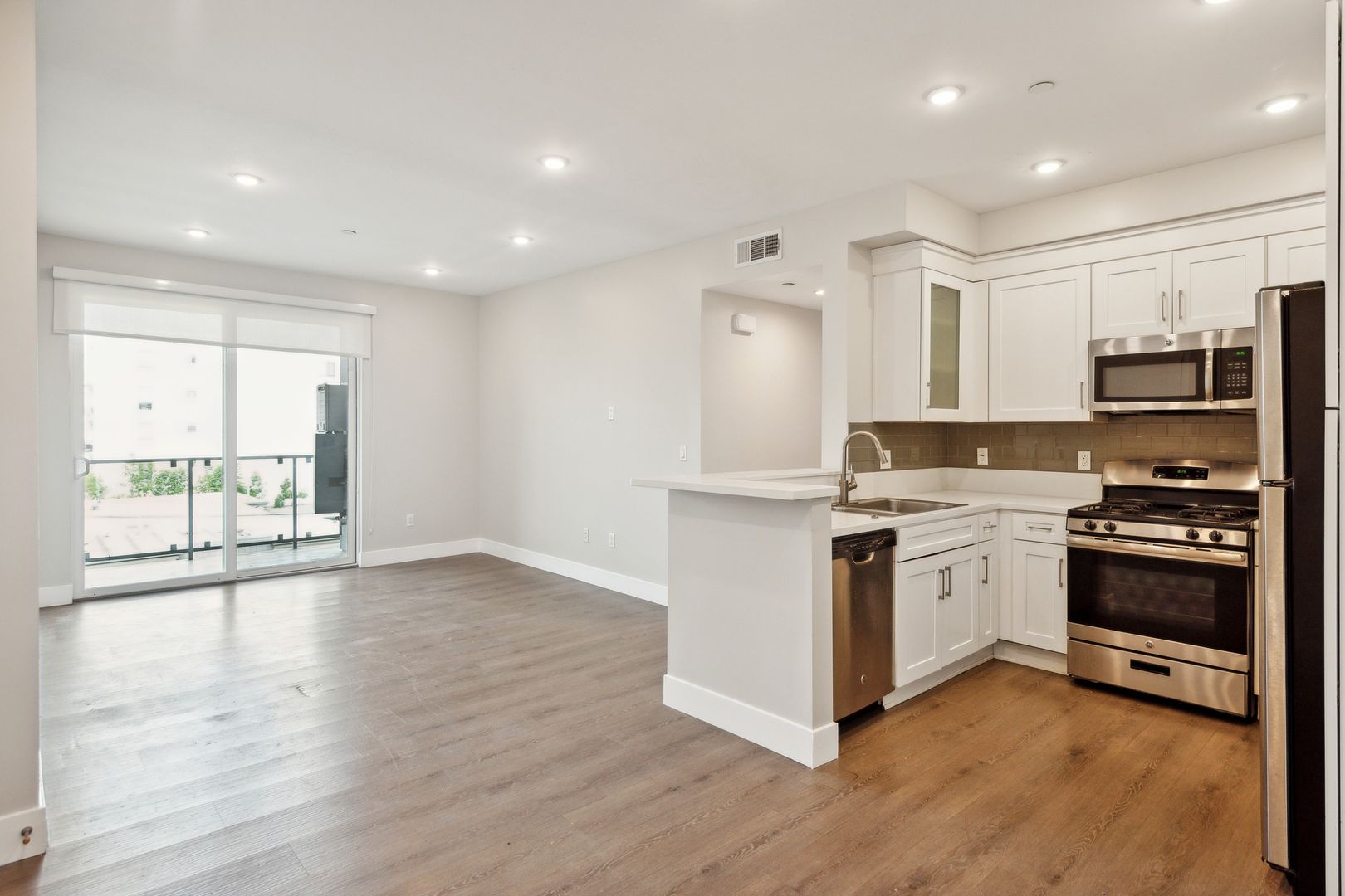 NORTH HOLLYWOOD Apartment: 5514 BONNER AVE.