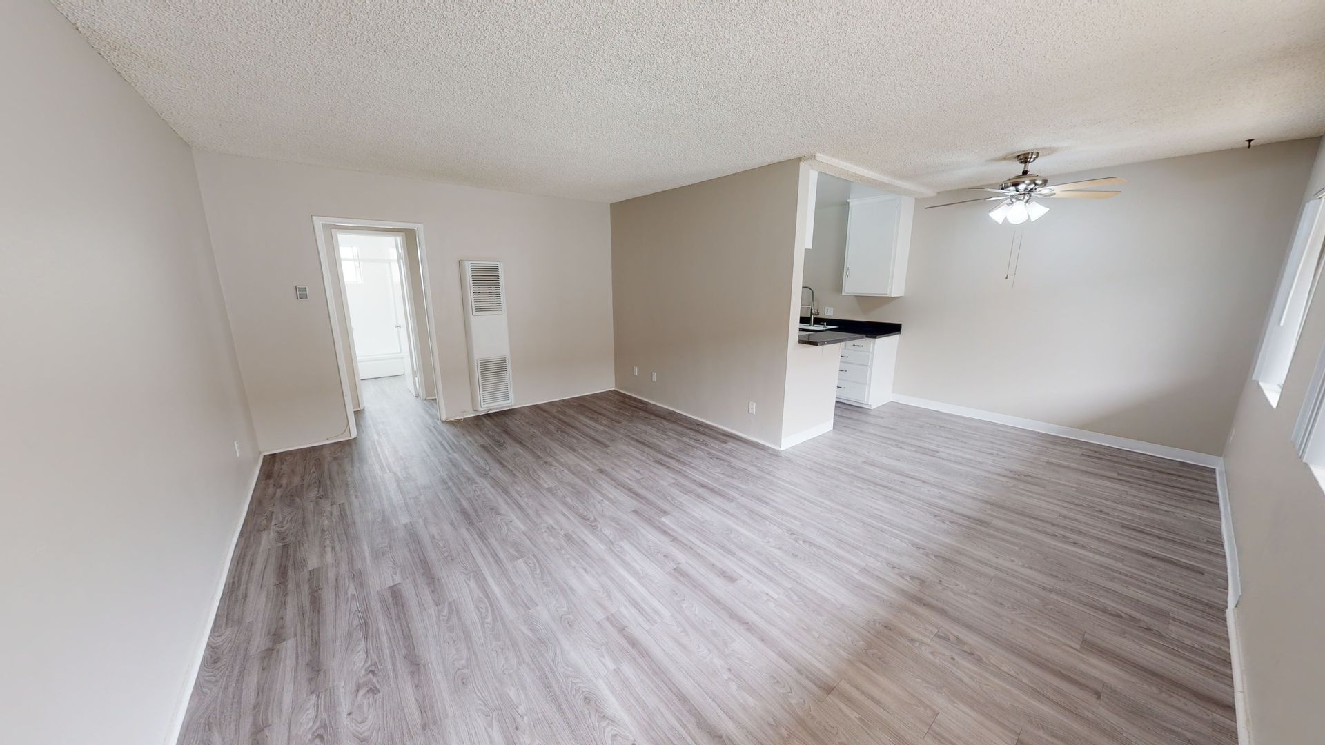 INGLEWOOD Apartment: 708 VENICE WAY
