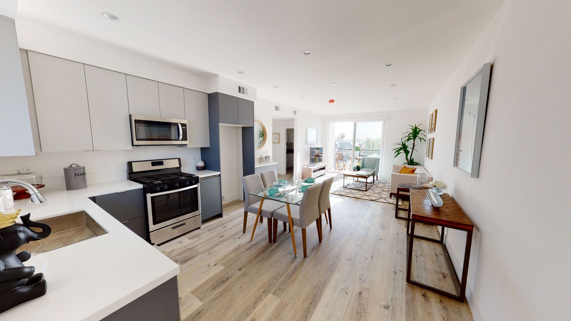 VAN NUYS Apartment: 14540 ERWIN STREET