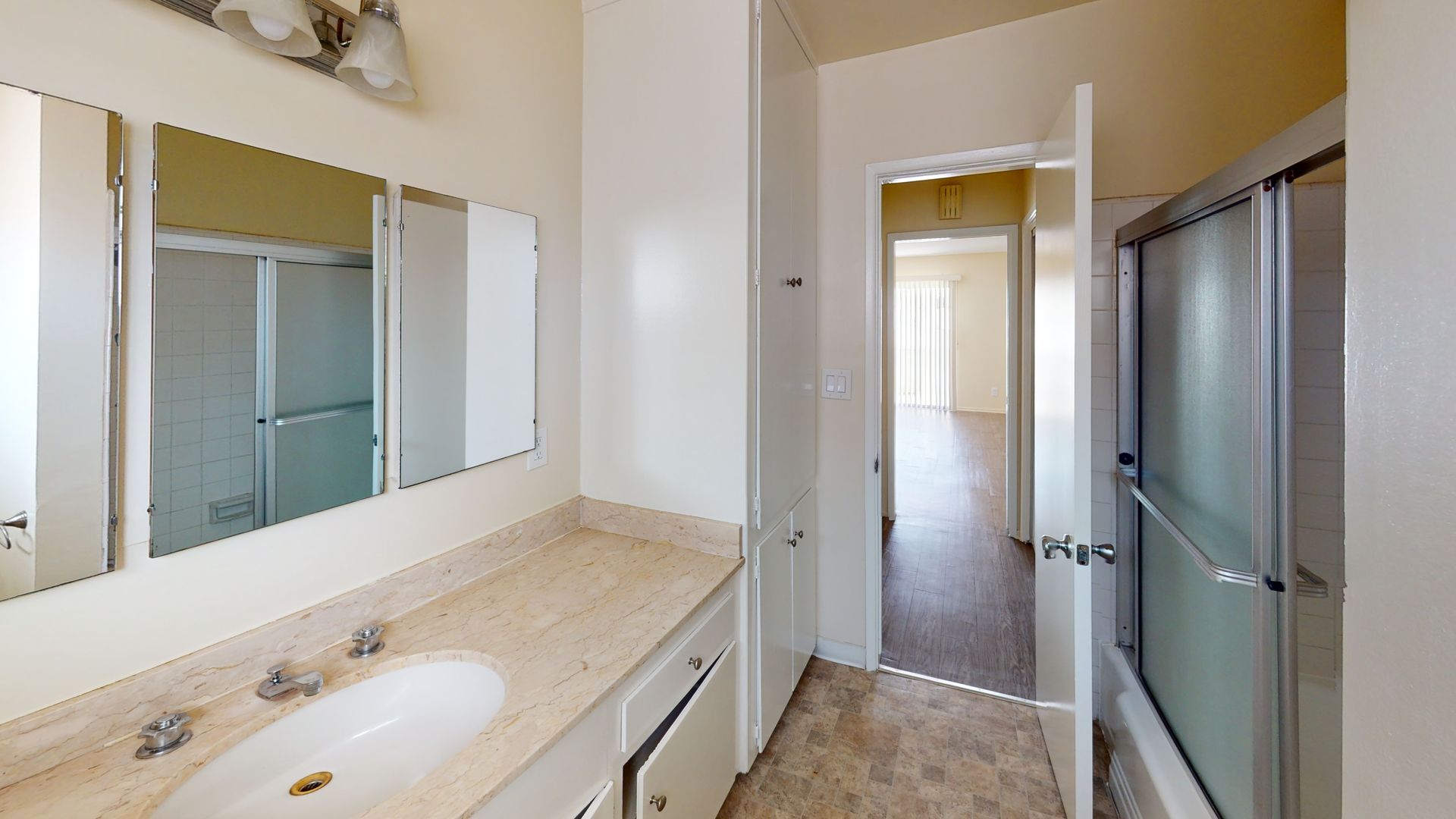 property for rent #7