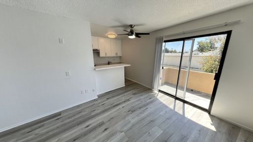 *FREE RENT* Beautiful single in the heart of San Fernando Valley!