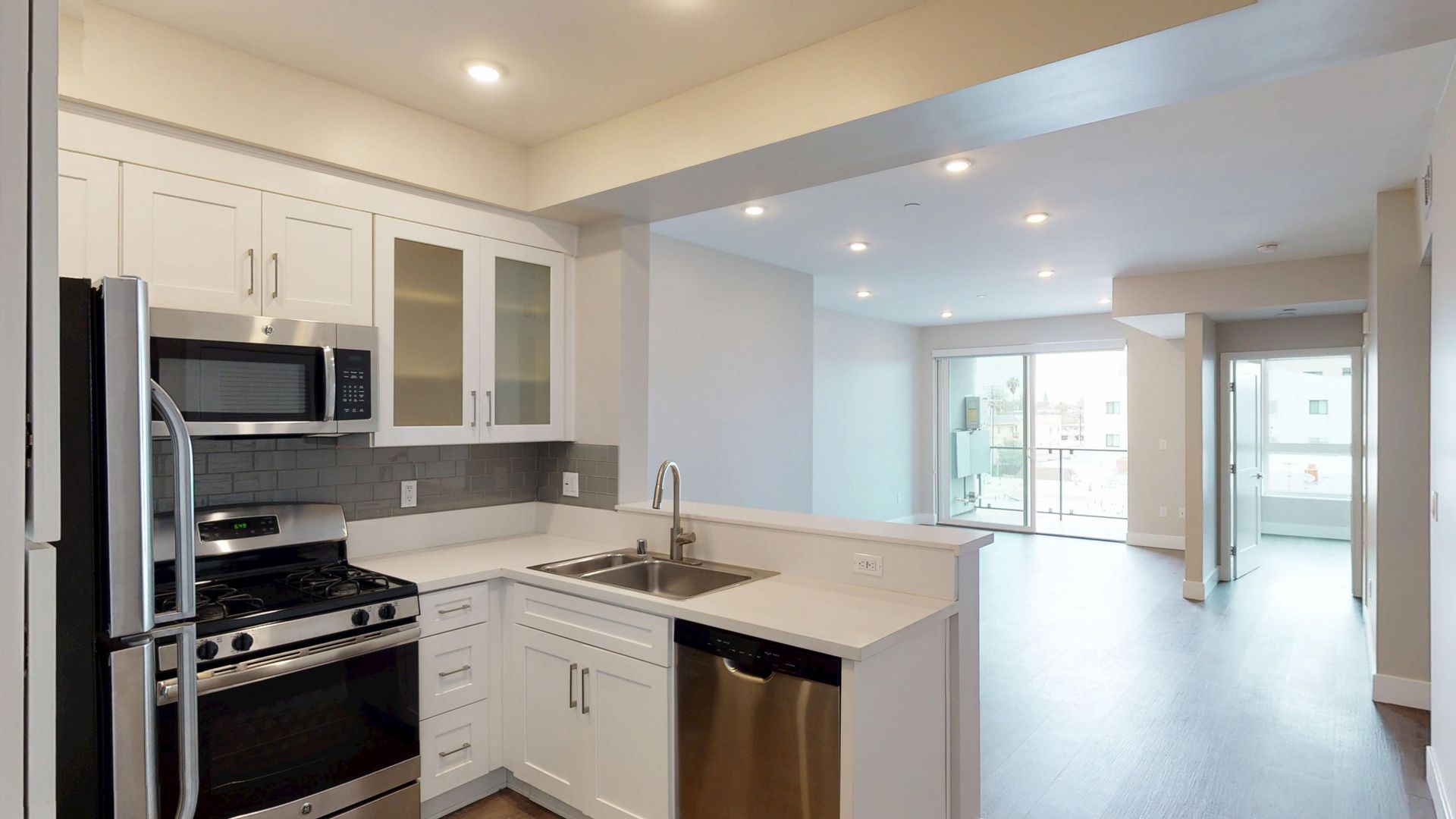 NORTH HOLLYWOOD Apartment: 5514 BONNER AVE.