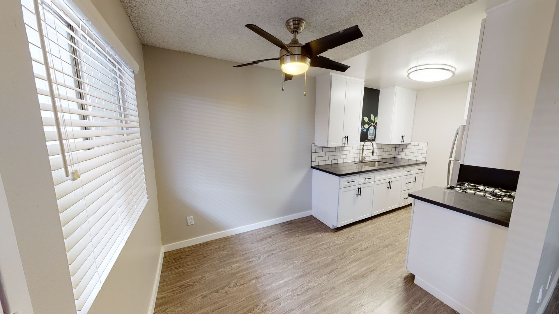 LOS ANGELES Apartment: 343 N. AVENUE 52