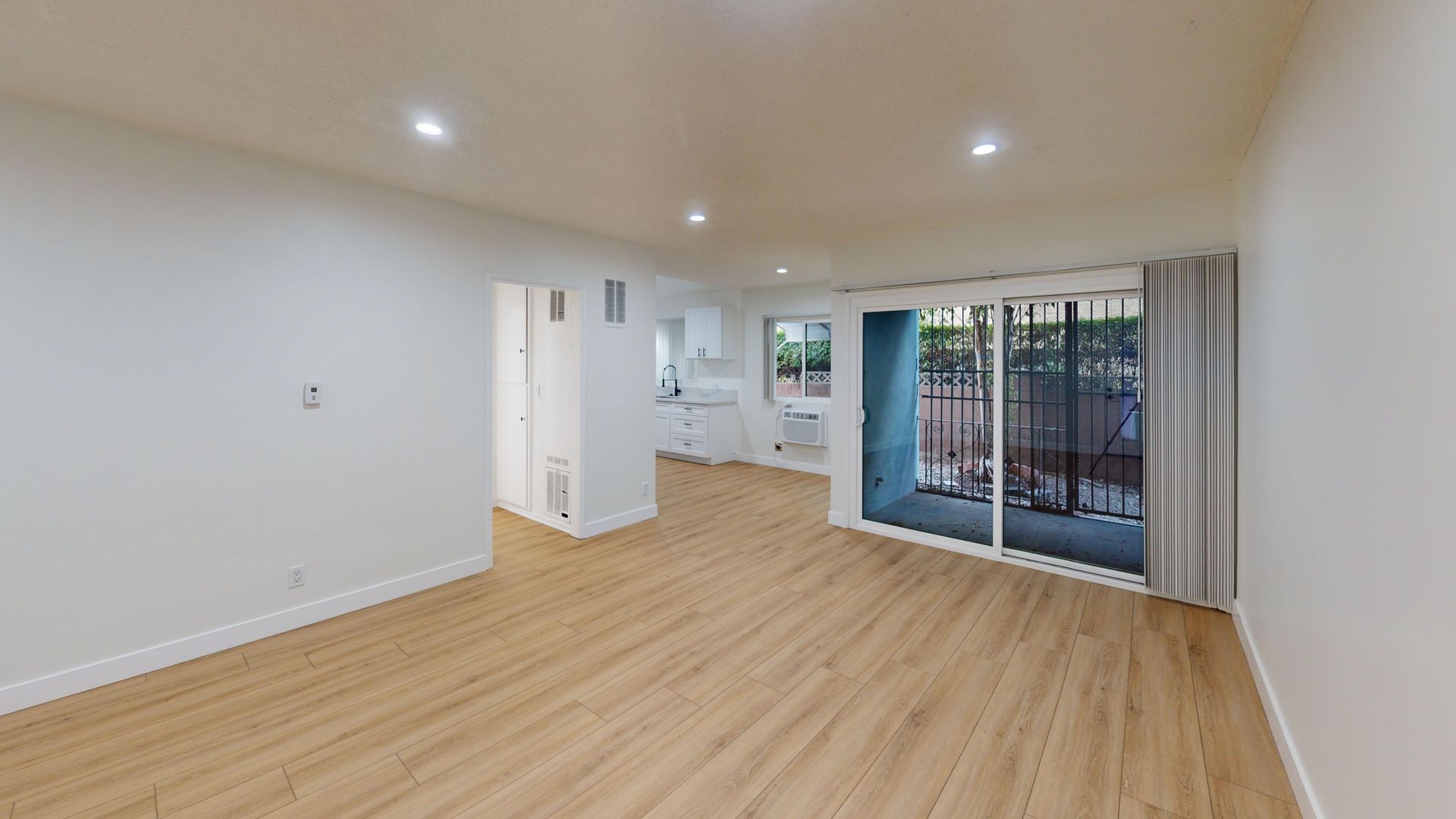 Valley Village Apartment: 12159 Magnolia Boulevard