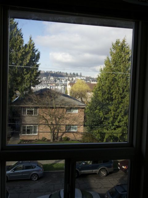 Seattle Apartment: 2210 Franklin Ave E