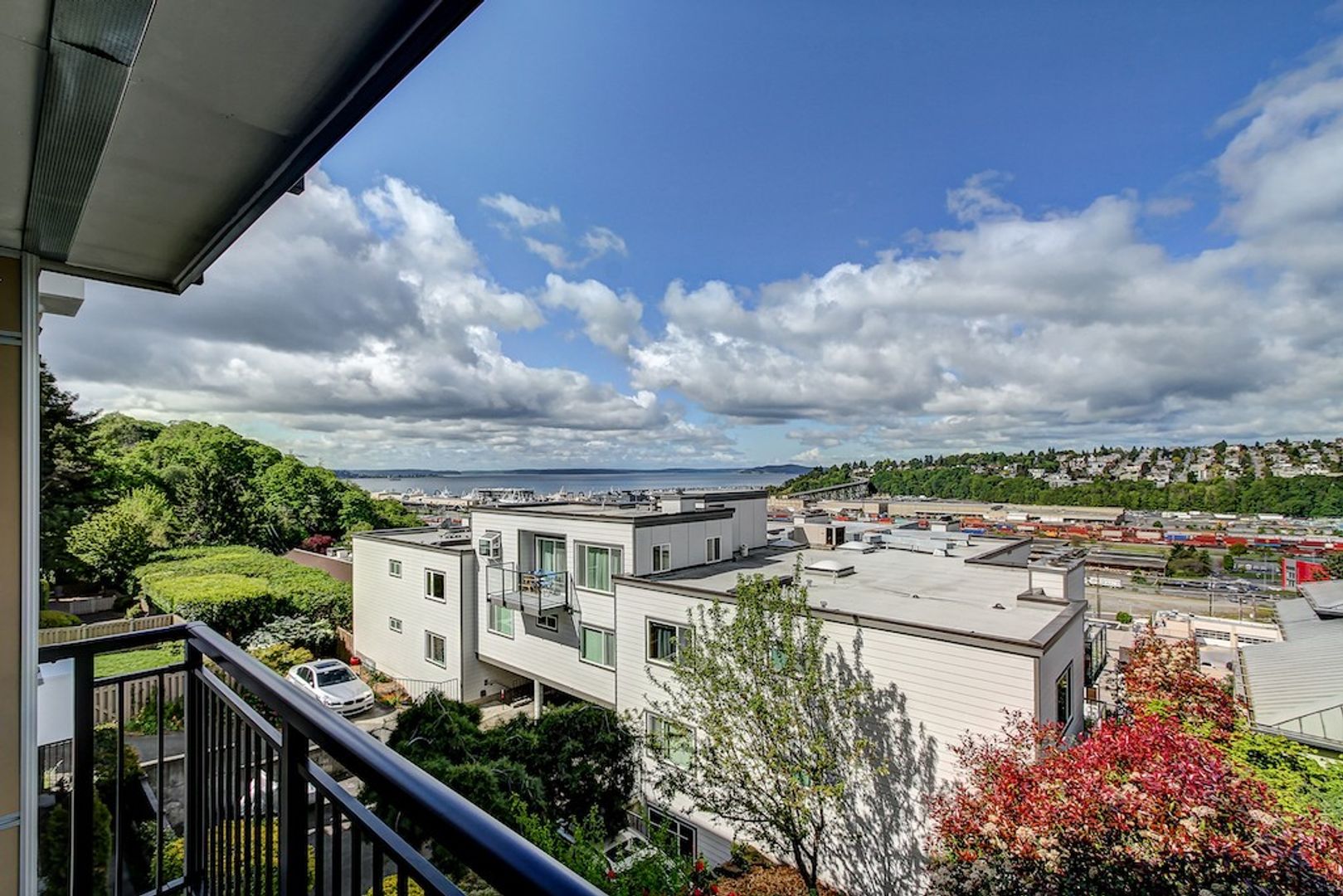 Seattle Condo: 1965 12th Avenue West