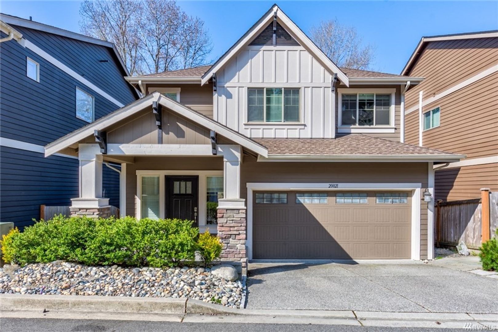 Bothell House: 20021 94th AVE NE