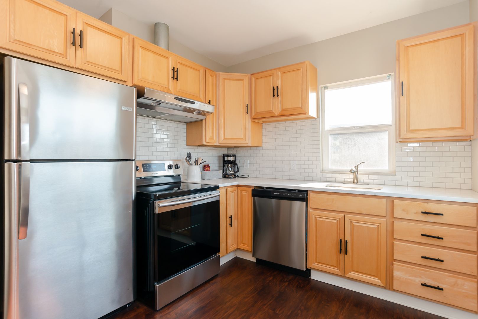 Seattle Condo: 822 6th Ave N