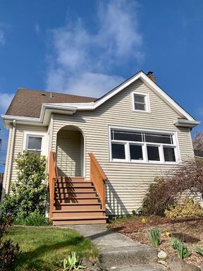 Remodeled 3 Bedroom Home-Duplex in Loyal Heights READY FOR MOVE IN NOW at $3675! – photo 1