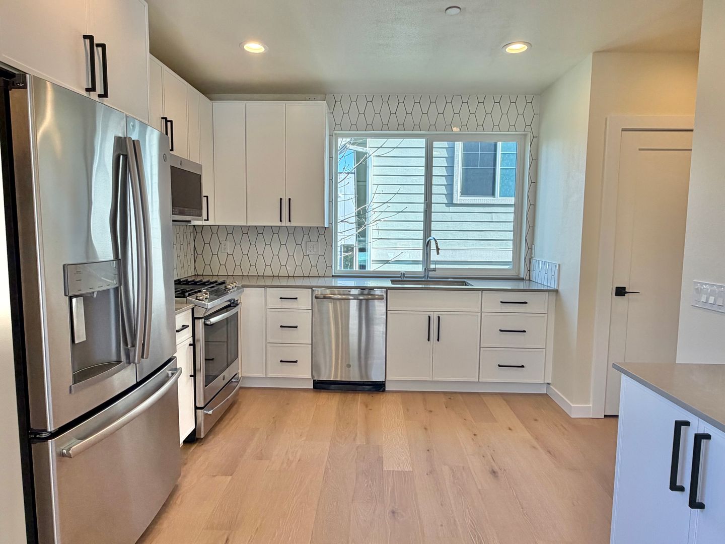 Seattle Townhome: 8382 Loyal Way NW