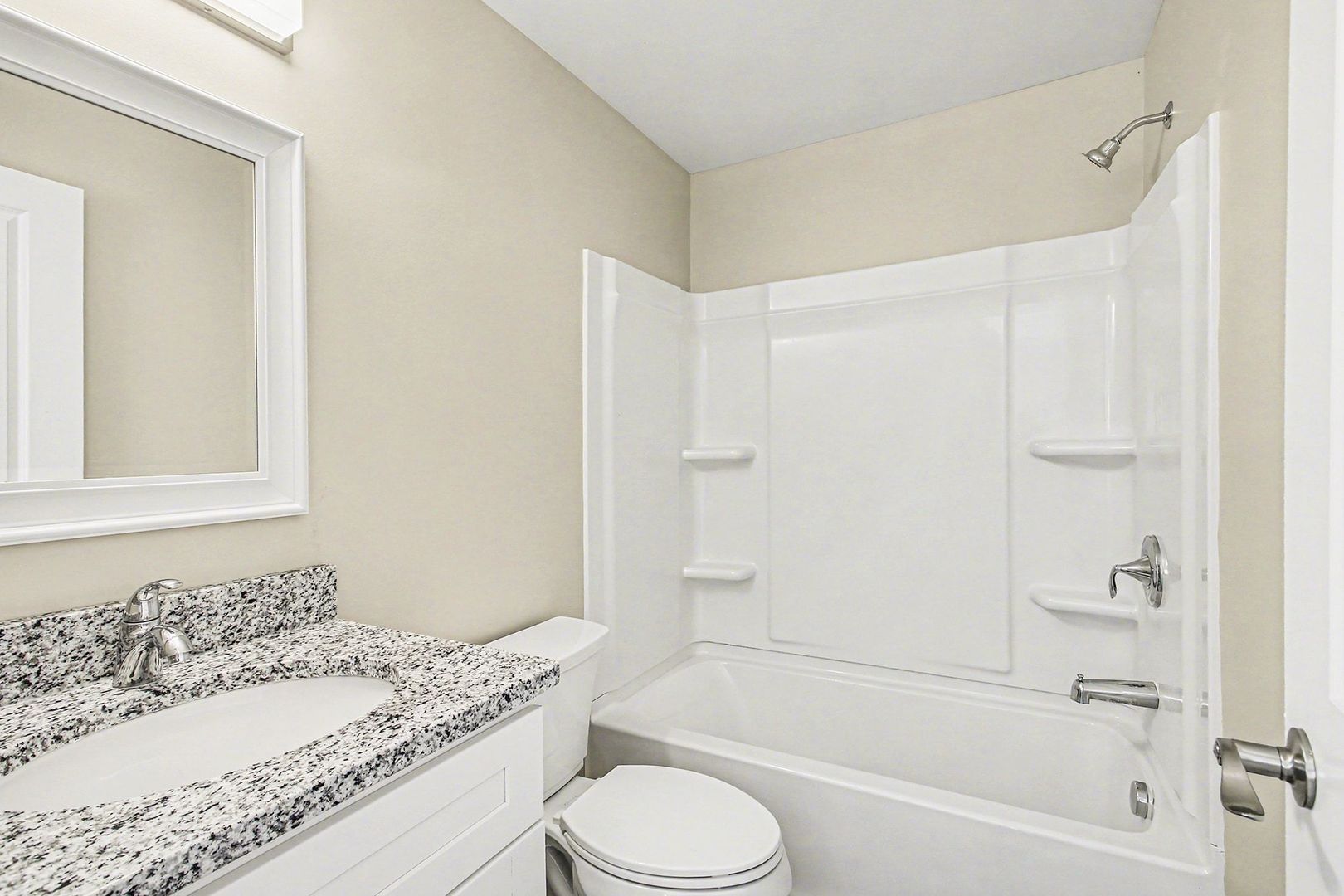 Muskegon Apartment: 3711 Henry St