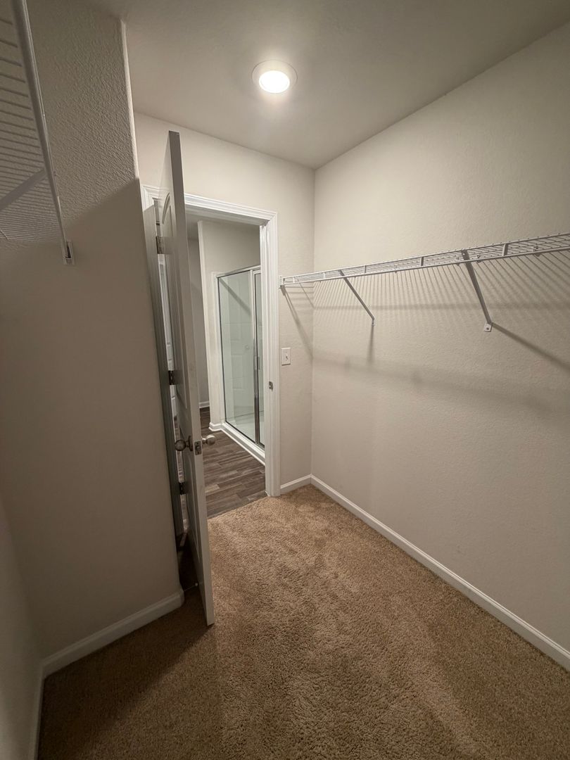 Charlotte House: 1105 Culver Spring Way