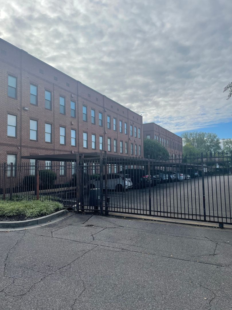 Memphis Condo: 720 Litty Ct APT 102