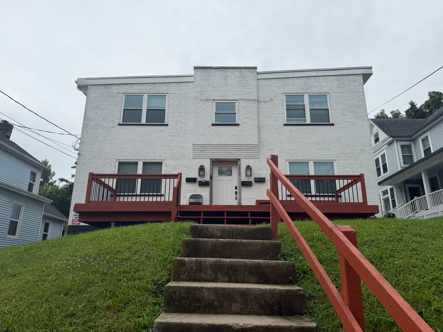 Cincinnati Apartment: 5653 Bramble Ave