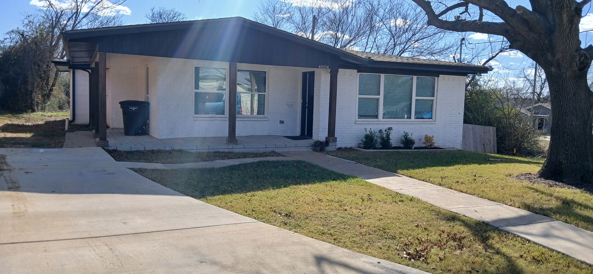 Fort Worth House: 4804 Avenue G
