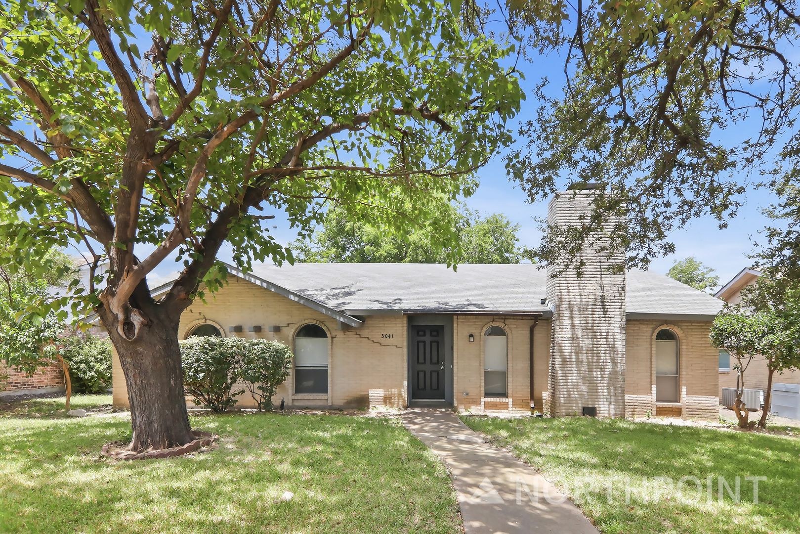 Garland House: 3041 Ripplewood Dr