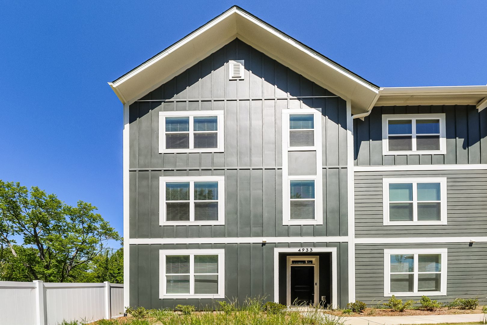 Charlotte Townhome: 4961 Fitzgerald Ave