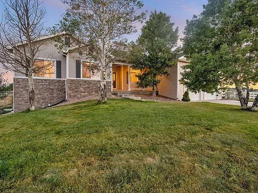 3 BR/3BA | Newly Renovated Single Family Home | 3-Car Garage | Fully Fenced! – photo 1