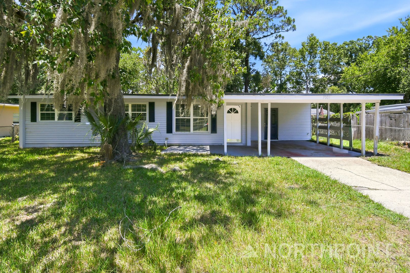 Jacksonville House: 7001 Cherbourg Ave N