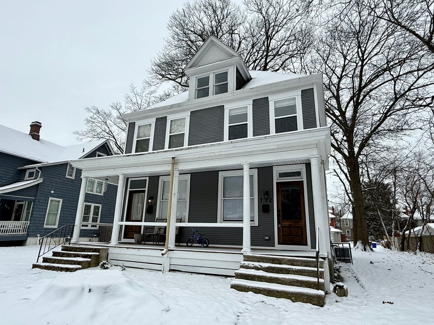 Columbus Apartment: 730-732 Oakwood Ave