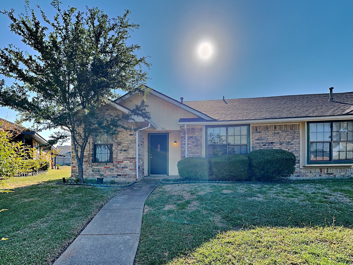 Cedar Hill House: 701 Penn Pl