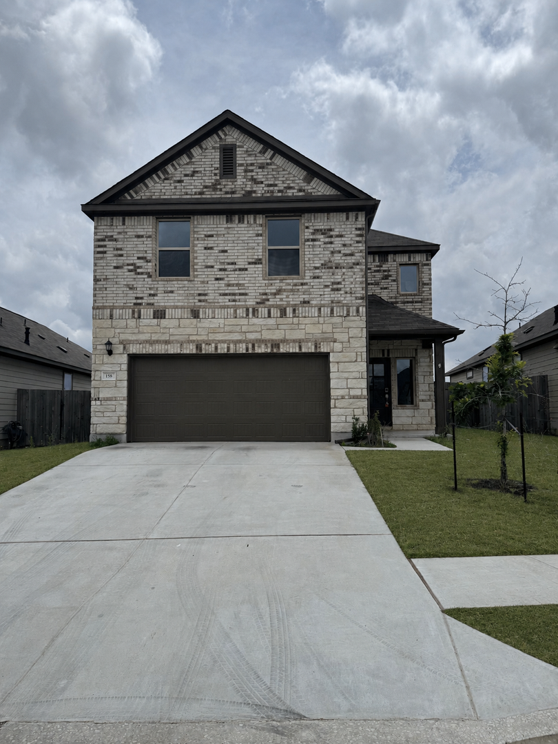 Mustang Ridge House: 158 Lime St