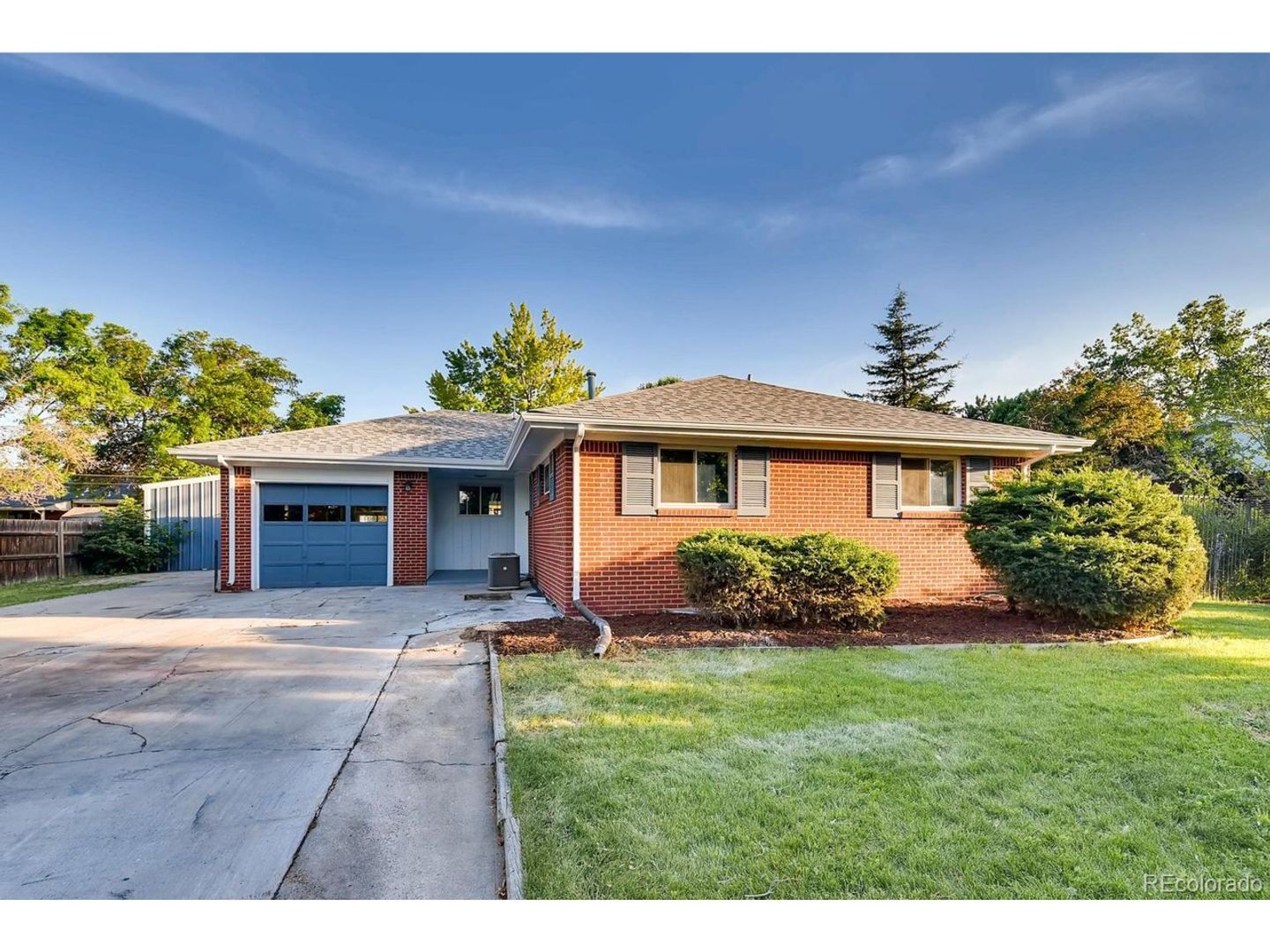 Aurora House: 13508 E 5th Pl