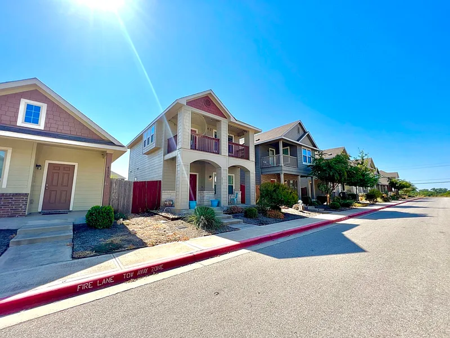 Austin House: 4616 Graceful Ln