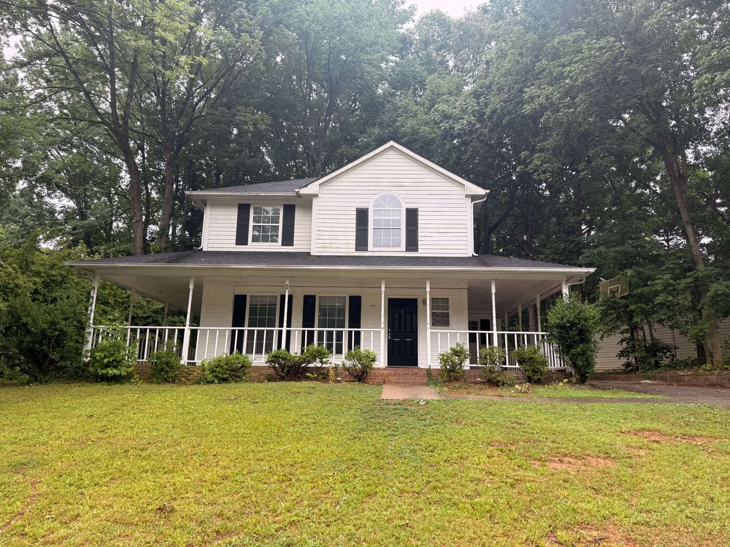 Charlotte House: 8720 Mornington Dr