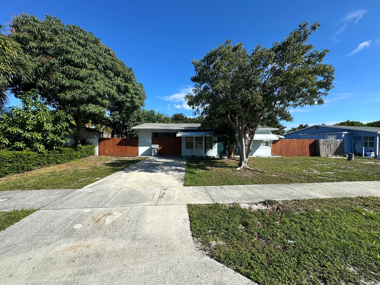 Pompano Beach House: 2550 NE 7th Ter