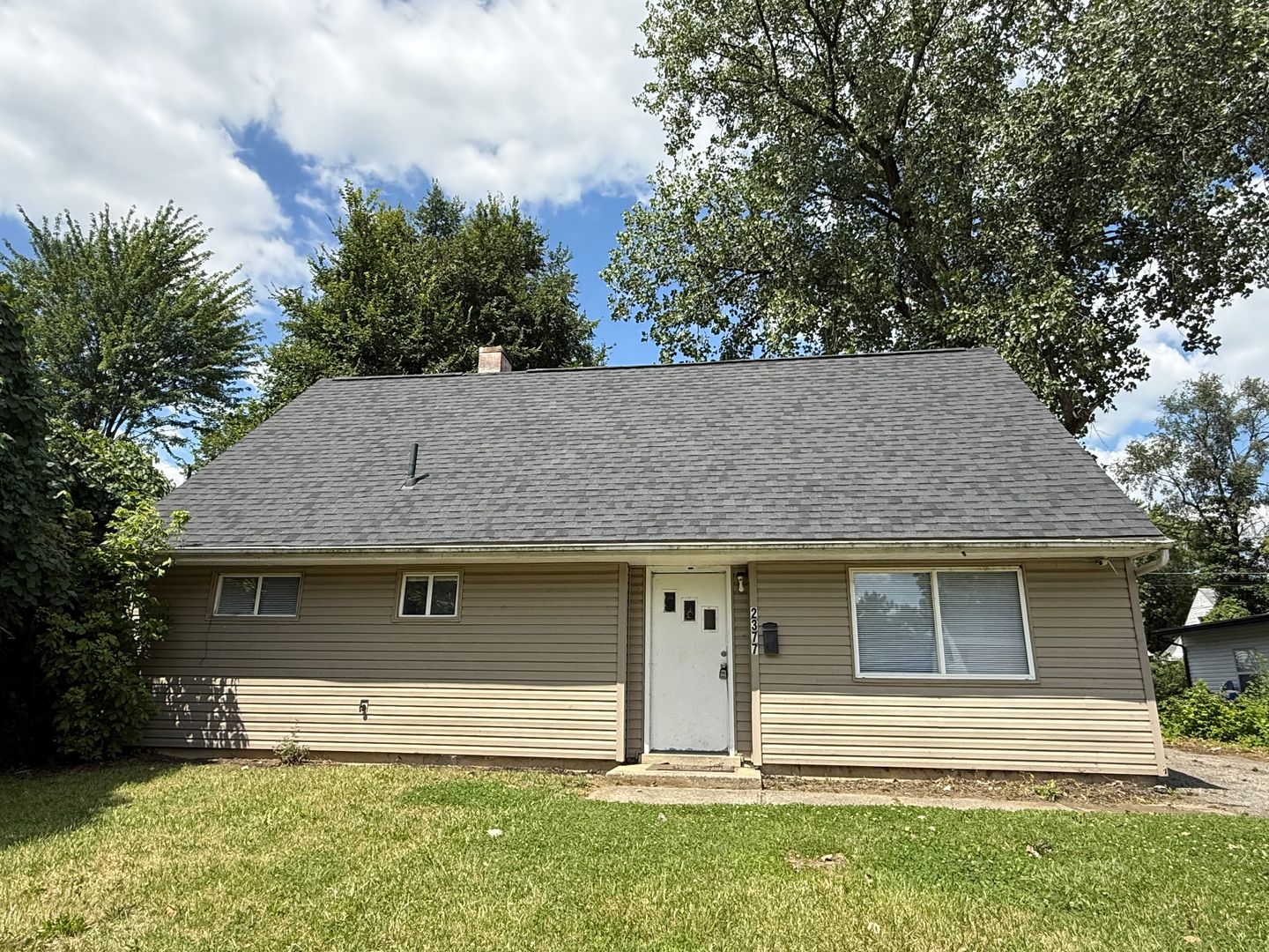 Columbus House: 2377 Hanna Dr